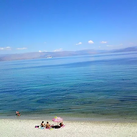 Empress Corfu * Perama